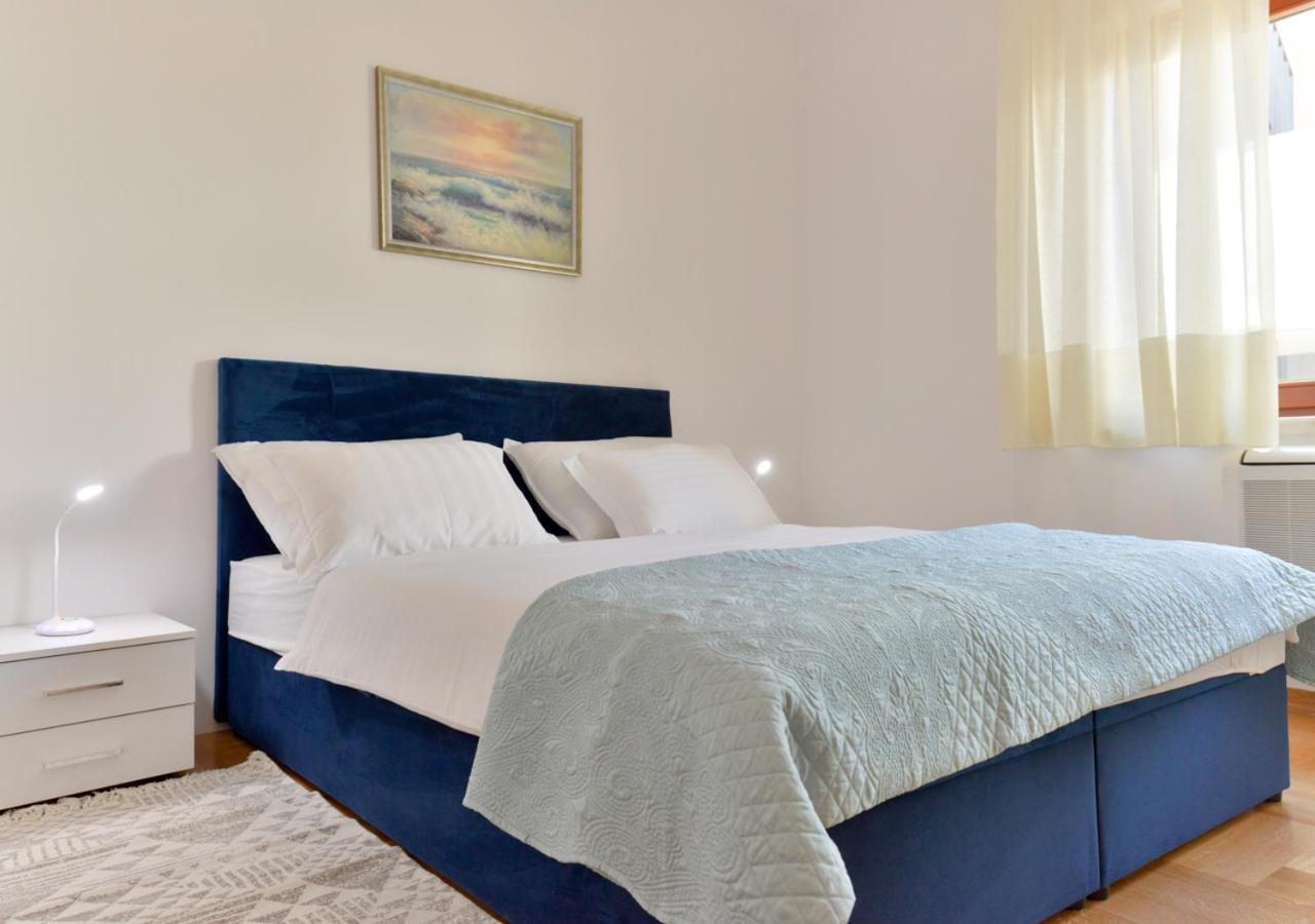 Apartments Leona Umag Kültér fotó